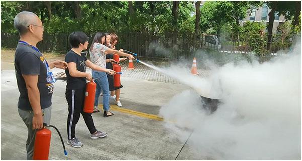 突擊式消防演練，安全生產(chǎn)沒有彩排！